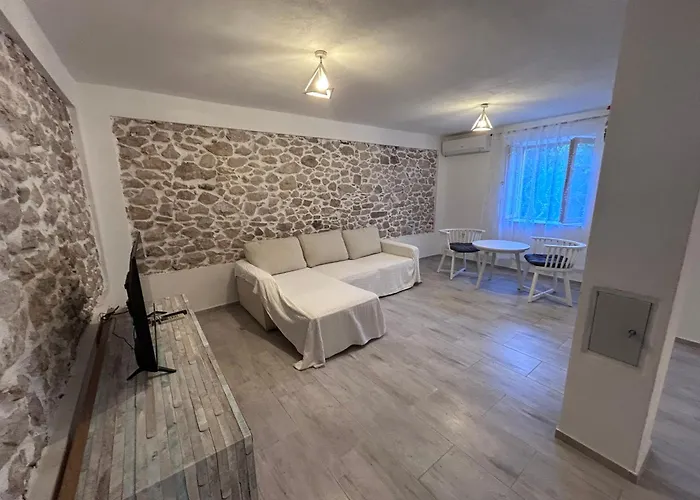 Conclavia Apartment *